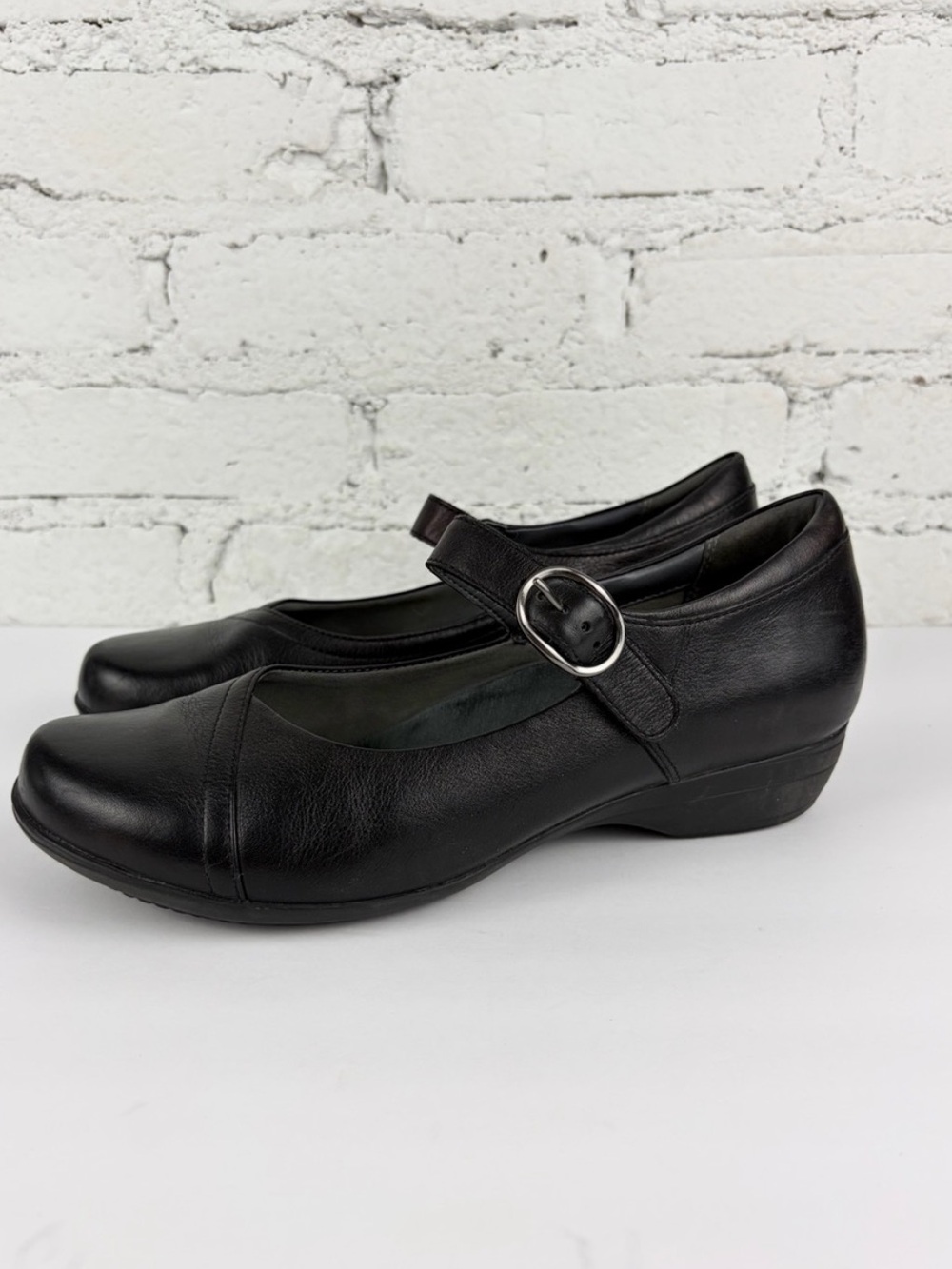 Dansko Fawna Black Milled Nappa Leather Mary Jane 40 (US 9)